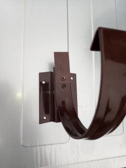 Кронштейн металлический стеновой